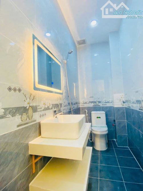 Nhà 4x9m – Trệt Lầu ST – Hẻm 5m Chiến Lược Bình Tân – Gần Tân Hòa Đông – Giá Chốt 3.9 Tỷ - 1