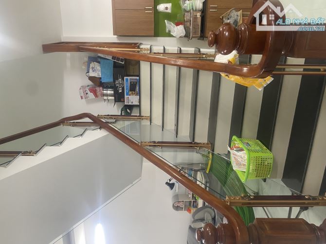 CẦN BÁN NHÀ 2 TẦNG HẺM XE HƠI ĐƯỜNG LƯƠNG ĐỊNH CỦA, NHA TRANG, GIÁ 3,6 TỶ - 4