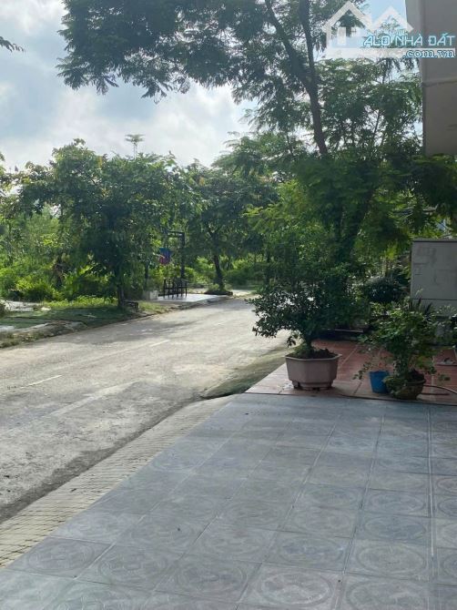 BÁN NHANH 04 MẢNH ĐẤT KHU PHÂN LÔ KD ĐỈNH, NGAY MẶT PHỐ HOÀNG CÔNG CENCO5 - KĐT XA LA HN. - 3