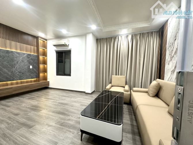 CỰC HIẾM – TRẦN KHÁT CHÂN – 30M² – VÀI BƯỚC RA Ô TÔ – GIÁ 6 TỶ - 1