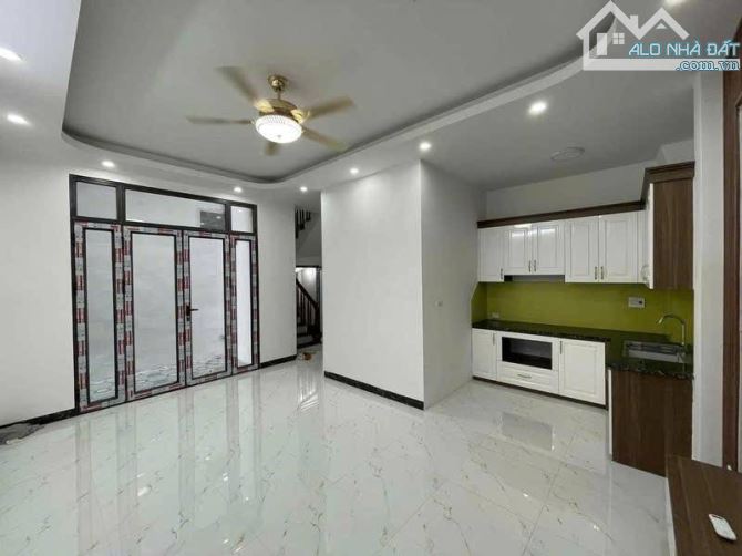 Bán nhà Trương Định. Nhà đẹp - Thang máy nhập khẩu - đầy đủ công năng - tiện ích. - 1