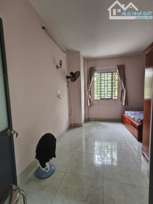 NHÀ BÌNH TRƯNG ĐƯỜNG Ô TÔ DT 182 M2 GIÁ 12,9 TỶ TL - 1