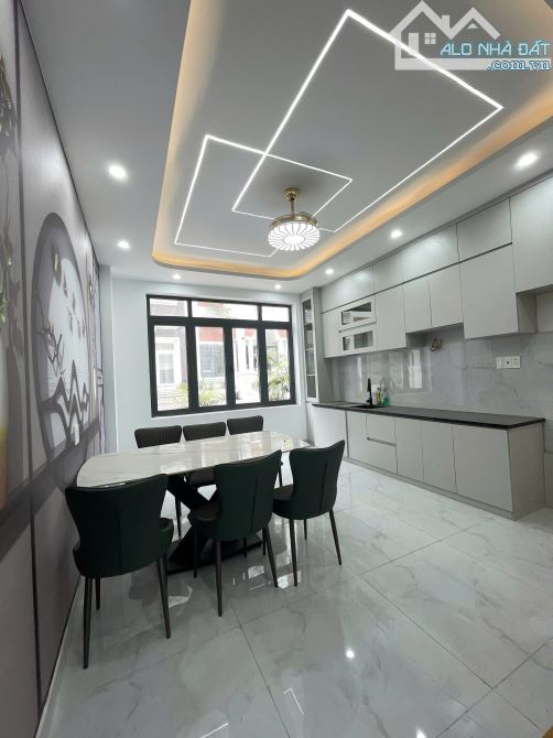 Mới Đẹp Đường Xe Hơi Sổ 2025 Trệt+Lửng+2Lầu Chỉ Nhỉnh 5T Xem Chốt Ngay - 1