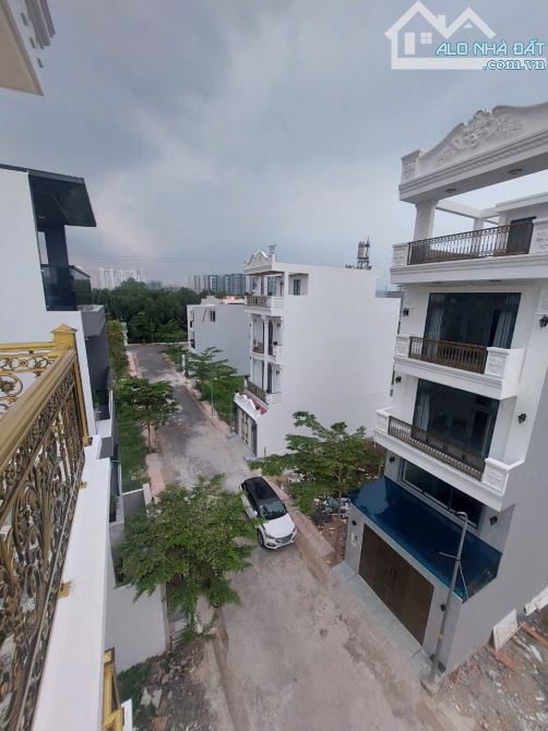 Đất đẹp khu cao tầng đồng bộ 5*18m 90m2 Mt 8m Shr 6.7 tỉ - 1