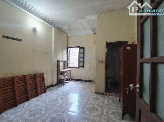 Tôi bán nhà - Trung tâm Hà nội, sát hồ XÃ ĐÀN, 10m ra ô tô, 49 m2 / 5 tầng / chỉ 10.6 tỷ. - 1