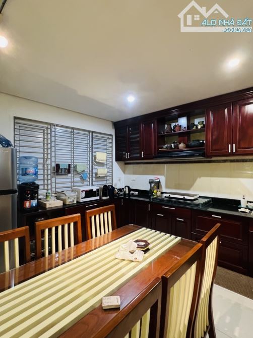 BÁN NHÀ ĐƯỜNG ĐẠI MỖ: PHÂN LÔ, Ô TÔ TRÁNH VÀO NHÀ, DT 80M2 MT GẦN 5M, DÂN XÂY TẶNG FULL NT - 1