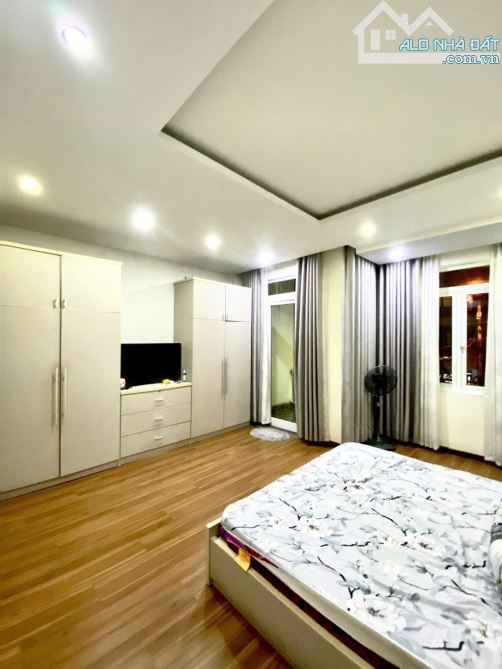 BÁN NHÀ 3 TẦNG CHÍNH CHỦ CHƯA QUA ĐẦU TƯ MOI XÂY -MT ĐƯỜNG 7.5M- Nguyễn Quang Diêu- HOÀ XU - 1