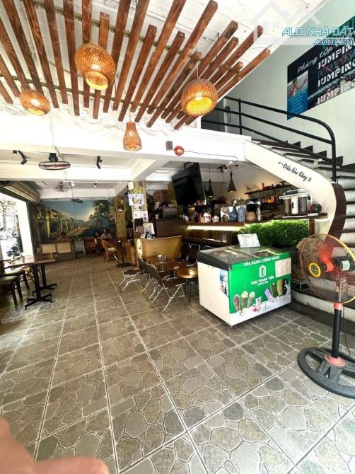 BÁN NHÀ LÔ GÓC VIP PHỐ NGUYÊN HỒNG QUẬN ĐỐNG W-DT 72-MT 17M-GIÁ 53.9 TỶ - 1