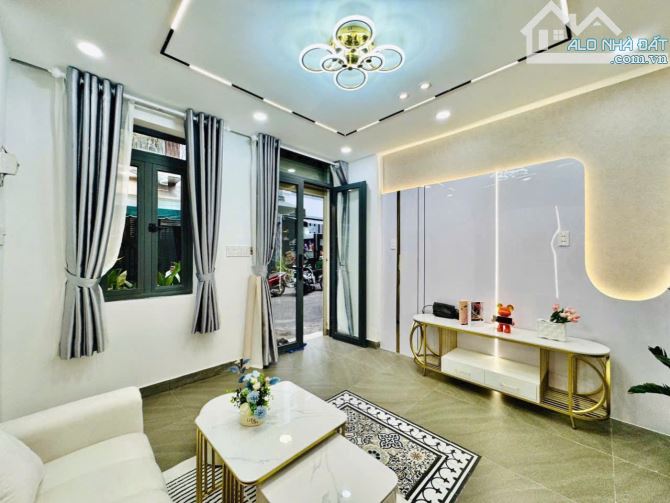 Chỉ với 2 tỷ 650 triệu mua nhà đường Lê Văn Sỹ, Quận Phú Nhuận, dt 55m2, sổ hồng riêng - 1