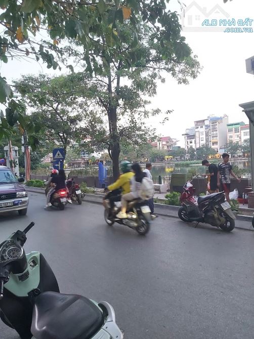 BÁN MẢNH ĐẤT PHỐ ĐỘI CẤN - BA ĐÌNH - Ô TÔ TRÁNH - 1