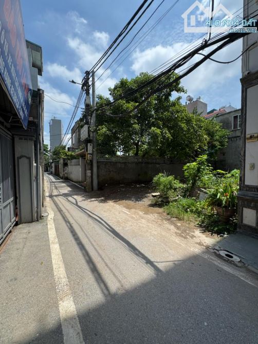 Mảnh đất Kim Cương gần phố Đàm Quang Trung - Ô tô tải vào tận đất - 1