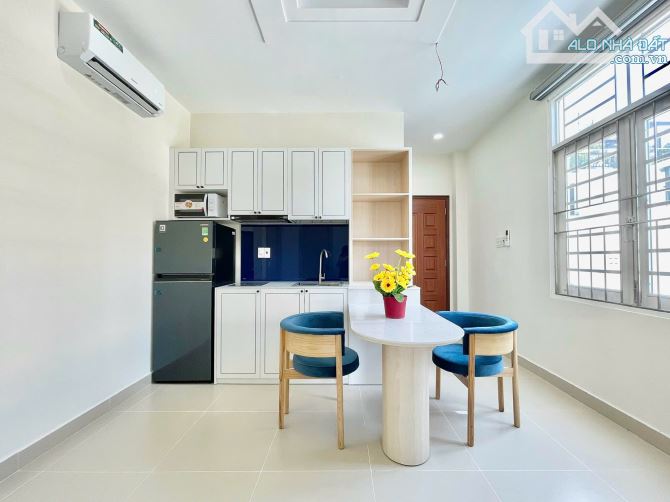 CĂN HỘ MỚI TOANH 1PN FULL NỘI THẤT BAN CÔNG QUẬN 5 - 1