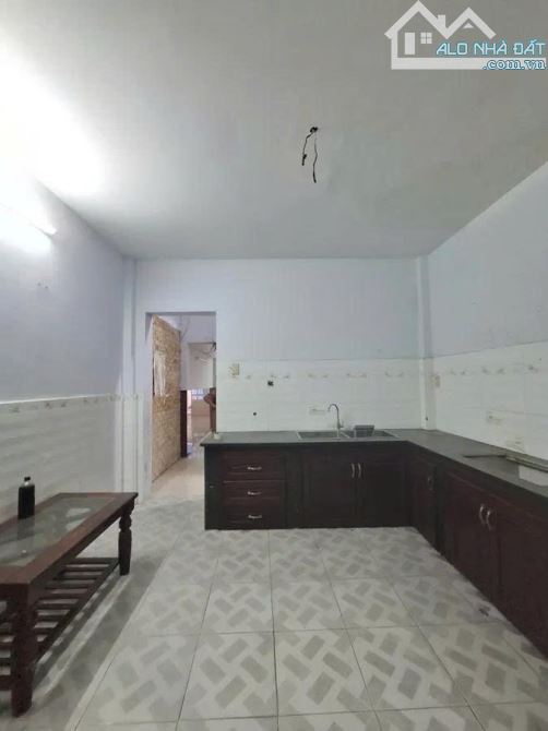 NHÀ 2 MẶT HẺM – HẺM XE HƠI TRÁNH – SÁT MẶT TIỀN BÀN CỜ – TRUNG TÂM QUẬN 3 – 4 TẦNG – 12 TỶ - 1