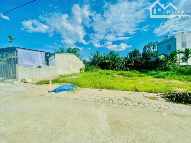 💥 Đất Gần Chợ- Cách Cầu Cẩm Kim 4km- 155m2 Ngang 5,4m- Đường 5m- Giá nhỉnh 700 - 1