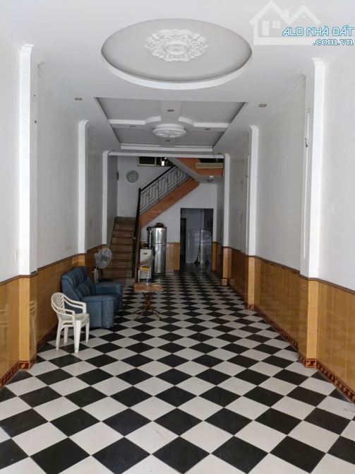 Bán nhà -Đông Mỹ,MT QL10,vị trí đẹp,kinh doanh đỉnh,phố buôn bán sầm uất,DT:103m,Giá:4,1tỉ - 1