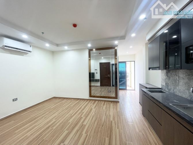 Bán SIÊU PHẨM CCMN Thanh Xuân 90m2x6T MT7m 20PKK ô tô tránh, doanh thu 1.5 tỷ