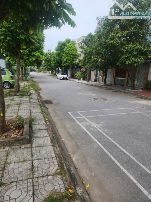 đất quảng hưng ngay cạnh bến xe hoa dũng 2025 - 1