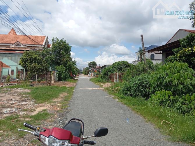 Cần bán đất hẻm Nguyễn Huệ, Phường Long Hoa, Hoà Thành, Tây Ninh - 1