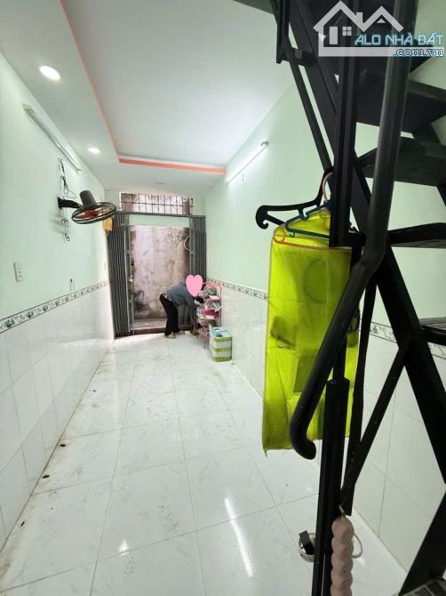 Bán nhà 2 tầng - 2PN, 2wwc - Trần Văn Quang, gần chợ Tân Bình - giá hơn 1 tỷ - 1