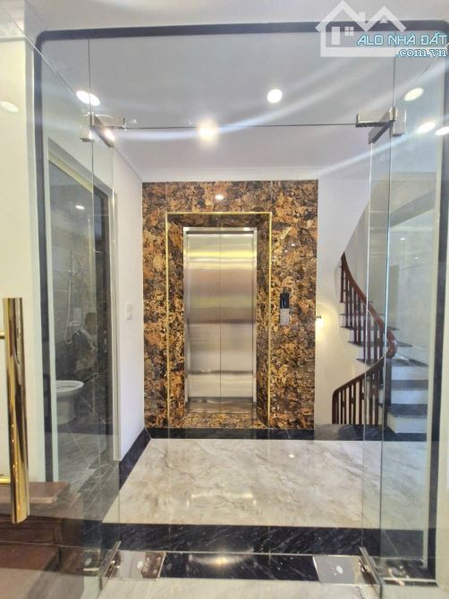 🔥THẠCH BÀN LONG BIÊN  LÔ GÓC 6T THANG MÁY – FULL NỘI THẤT – GARA ÔTÔ – HỒ ĐIỀU HOÀ - GẦN - 1