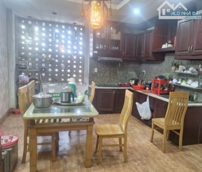 Bán Nhà 3 Mặt Hẻm 3 Tầng-Khu Dân Cư Cao Cấp-Hoàng Diệu 2-90m2(5mx18m)- Chỉ 13 Tỷ(TL) - 1
