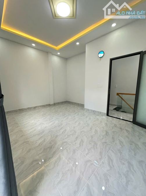 NHÀ ĐẸP QUẬN 10 - THÀNH MỸ, P8, TB – NGANG 5M CỰC ĐẸP -  28M² – 2 TẦNG - NHỈNH 4T