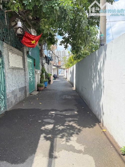 "Bán nhà Hương Lộ 3 gần Aeon Tân Phú 300m, 4x12m nở hậu, giá chỉ 4.5 tỷ" - 1
