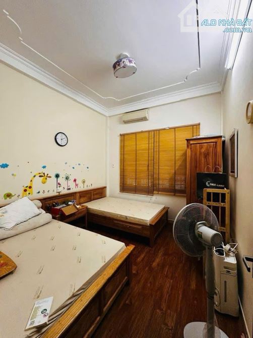 NHÀ CHỦ TỰ XÂY-KHUNG CỘT CHẮC CHẮN-3 BƯỚC RA PHỐ GIẢNG VÕ CHỈ HƠN 12tỷ - 1
