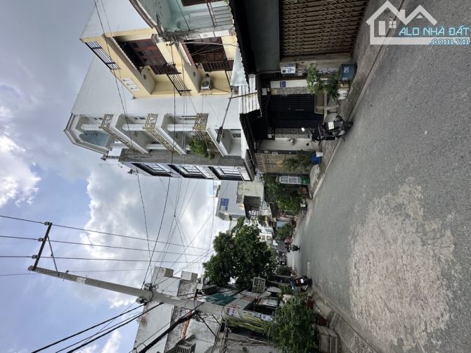 🏠 NHÀ 4 TẦNG ĐẸP - HẺM 8M VIP - GẦN NGÃ BA ĐÔNG QUANG 📍 Nguyễn Ảnh Thủ, . Tân Thới Hiệp, - 1