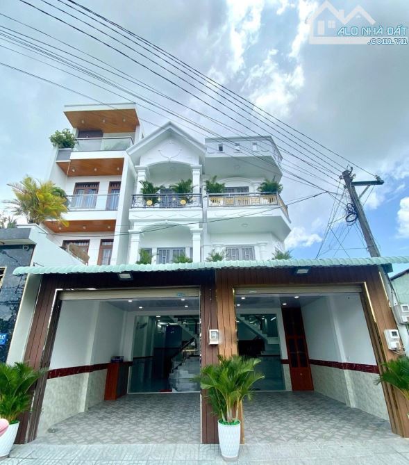 BÁN NHÀ MẶT TIỀN LÊ VĂN KHƯƠNG Q12 - 3 TẦNG 120M2 ( 8M X 15M) - HƠN 9 TỶ. - 1