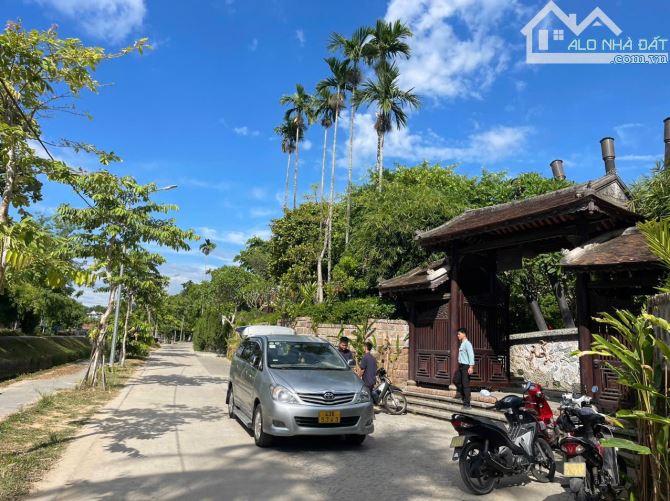 BÁN BIỆT THỰ 300M2- 2 MẶT TIỀN KIM LONG - PHÚ MỘNG-TP HUẾ- GIÁ RẺ NHƯ GIÁ ĐẤT - 1