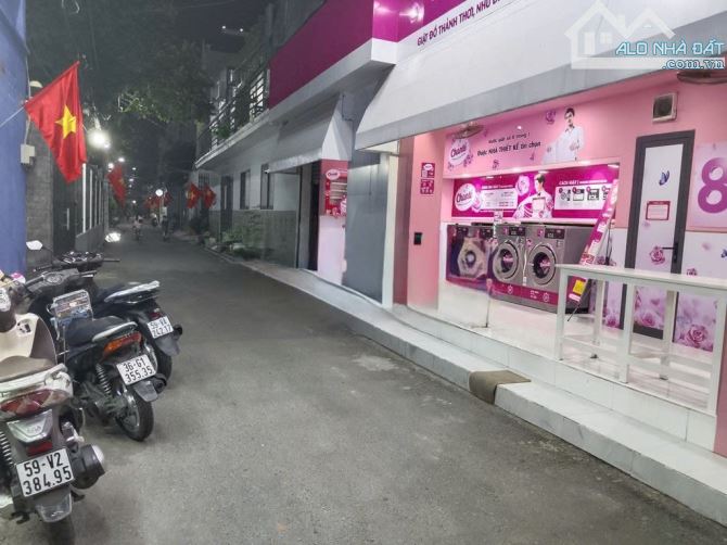 CHo thuê mbkd góc 2 mặt tiền đường Nguyễn văn khối 4,5x10m - 1