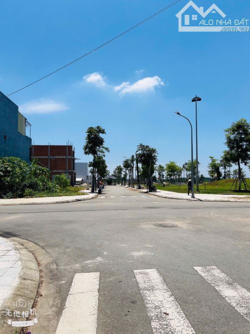 Ngộp Bank ra gấp nền 7x19 Ngay Cổng KCN Sonadezi 2287ha Giá 1tỷ350 ,shr - 1