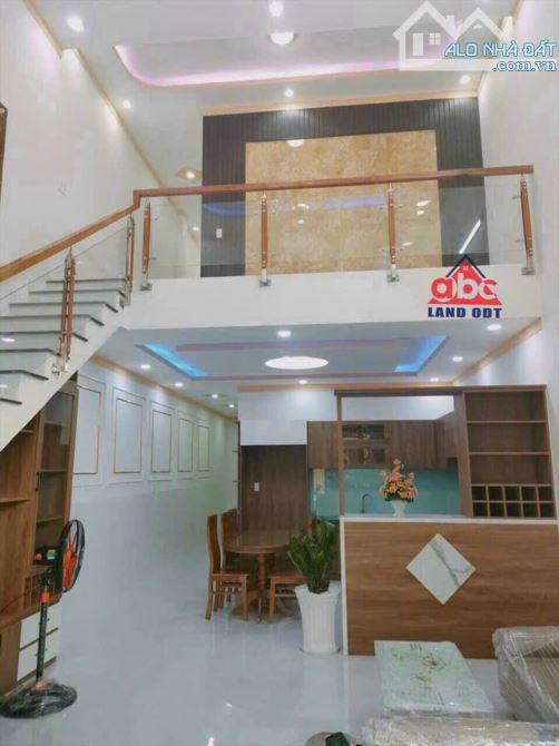 Np151 💥💥💥 BÁN NHÀ GÁC LỬNG FULL NỘI THẤT TUYỆT ĐẸP 📍 Vị trí: KP4, Phường Trảng Dài, TP - 1