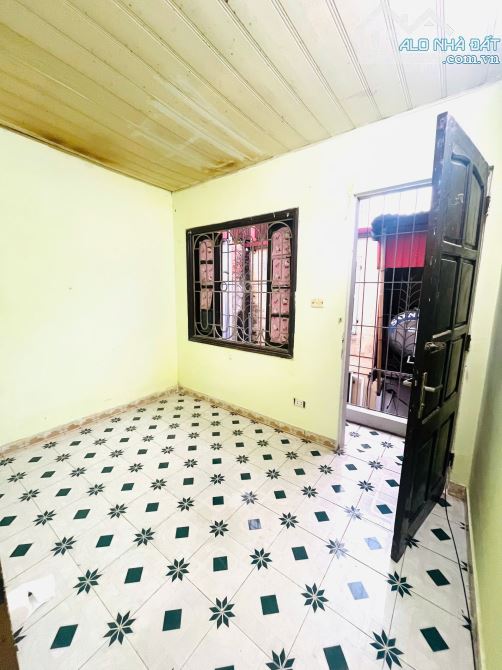 Siêu hiếm, cho thuê nhà nguyên căn tại phố Đại Từ, 35m2 x 3 tầng, 3 ngủ, 8.5 triệu - 1