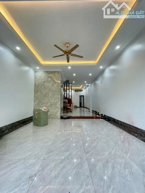 🏠 SIÊU PHẨM CỰC VIP PHÂN LÔ GIẢI PHÓNG-Ô TÔ ĐỖ CỬA-GARA-NHÀ MỚI 73M2 X 4T THANG MÁY - 1