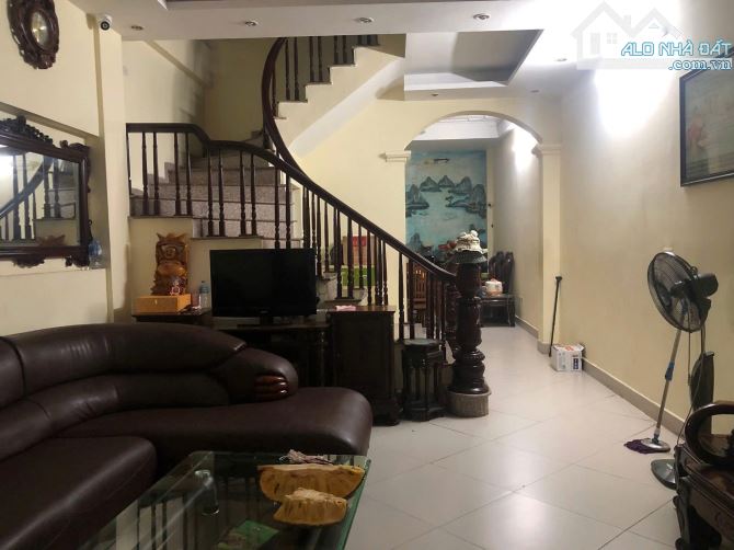 Mặt phố Nguyễn Sơn Hà, Văn Quán, DT 85m2, 5 tầng, MT 4.5m, kinh doanh, vỉa hè, nhỉnh 23 tỷ - 1