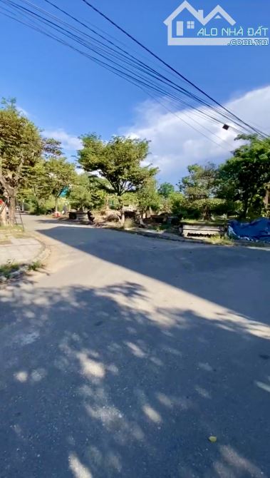BÁN ĐẤT KHỔ BIỆT THỰ 300M HƯỚNG ĐÔNG NAM THUỶ THANH - 1