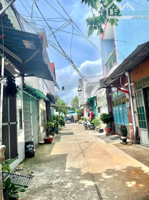 Nhà Bình Tân- Bình Hưng Hòa A- Cạnh Tân Phú- 4 tầng mới đẹp 60m2- chỉ 5.6 tỷ. - 1