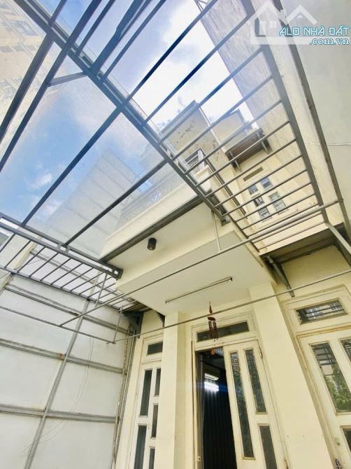 XE HƠI QUAY ĐẦU - NHÀ ĐẸP 4 TẦNG - NGAY KCN TÂN BÌNH - PHAN HUY ÍCH - 82M2 -  CHỈ NHỈNH 10 - 1