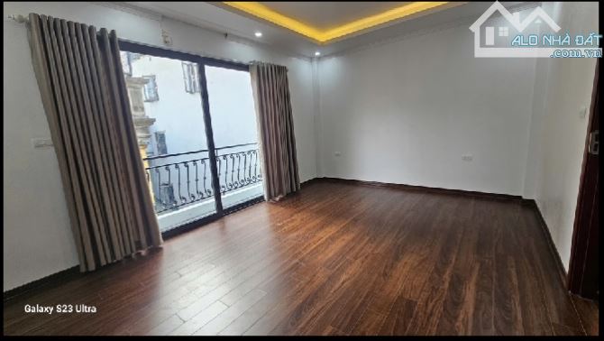 Nhà đẹp ngõ 401 Cổ Nhuế, sổ đỏ phân lô, ô tô vào nhà - 1