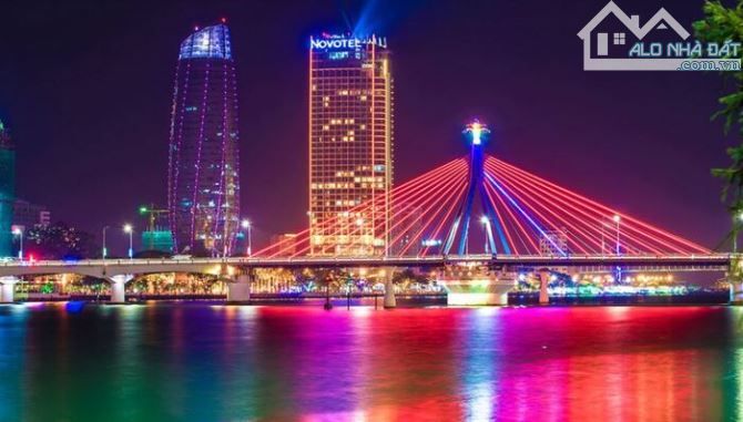 Hàng độc quyền cặp đất biển Nguyễn Huy Chương trục 36m dt 200m2 - ngang 10m - giá 42 - 1