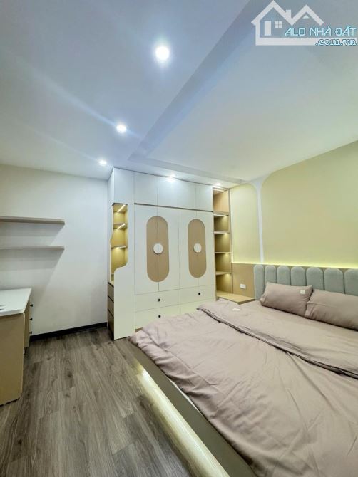 🌟 NGỌC LÂM 30M² 5 TẦNG FULL NỘI THẤT – 7,45 TỶ - 1