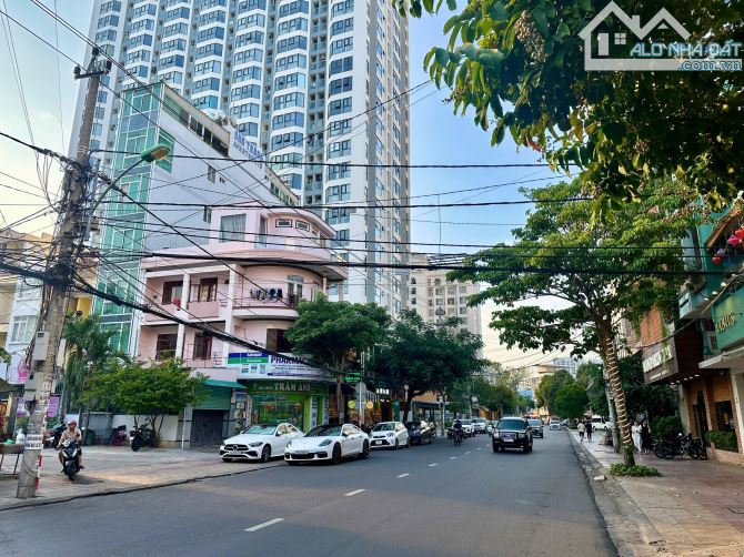 Bán Lô đất ngang 10m tại Nguyễn Thị Minh Khai, cách biển 500m - 1