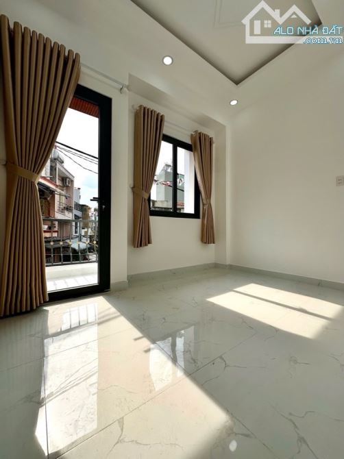 LÔ GÓC HƯƠNG LỘ 2 -BÌNH TRỊ ĐÔNG - HẺM 4M THÔNG - 2TẦNG 40M2 - SỔ MỚI ĐẸP HC ĐỦ - 3.x TỶ - 1
