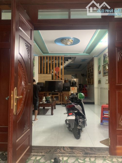 BÁN NHÀ ĐÔ ĐỐC LONG TÂN PHÚ, HẺM XE 7 CHỔ THÔNG 75M2- 3 TẦNG ĐÚC THẬT NHỈNH 7 TỶ - 1