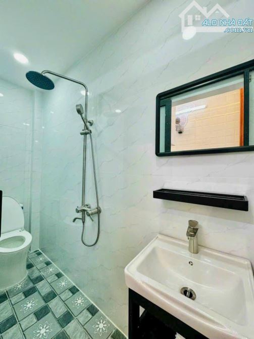 bán nhà 2ty770 ngay Đất Thánh P6, Q3- giá có thể thương lượng, mua bán nhanh bớt thêm lộc - 1
