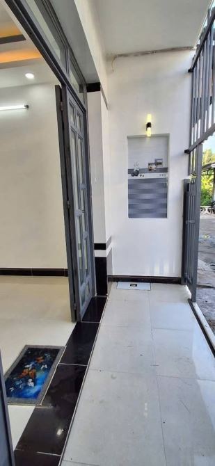 Kẹt tiền ! Cần bán gấp căn nhà ở 1/ đường Tân Xuân 6 , Hóc Môn 81m2 SHR giá chỉ 958tr - 1