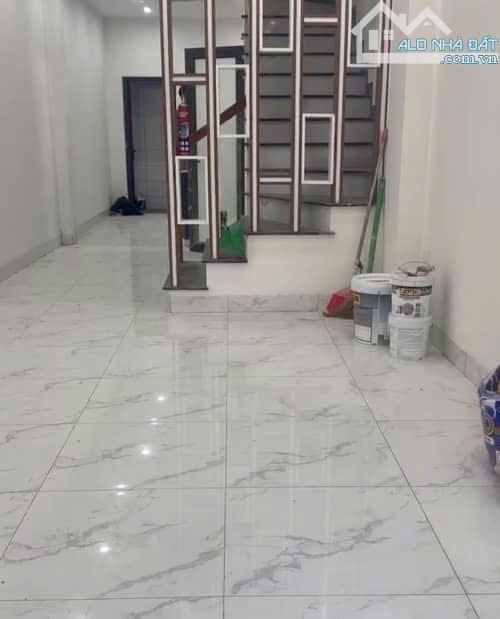 Bán nhà riêng Chính chủ - Lô góc 2 mặt thoáng tại Long Biên, 9 tỷ VND, 43 m2, 4PN, 2WC - 1