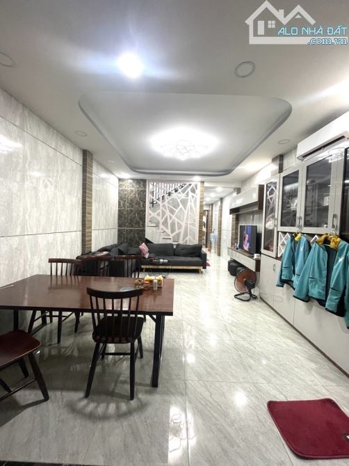 PHAN HUY ÍCH GÒ VẤP ,DT 4×20 , 2 TẦNG ,HẺM XE HƠI THÔNG ,GẦN SÂN BAY ,CHỢ ,CHỈ 6 TỶ 990T - 1